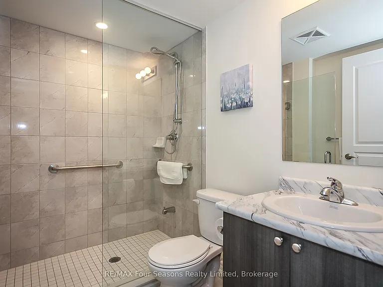 5 Anchorage Cres #207 — Photo 15