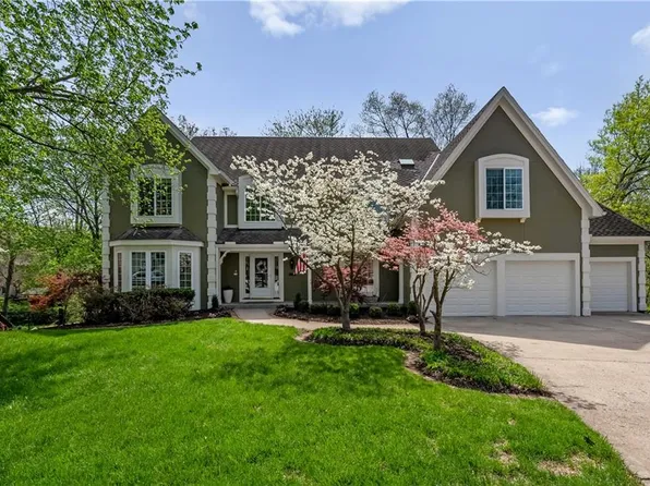 6108 N Mattox Rd, Kansas City, MO 64151