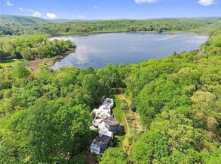 128 Kitchawan Rd, Pound Ridge, NY 10576