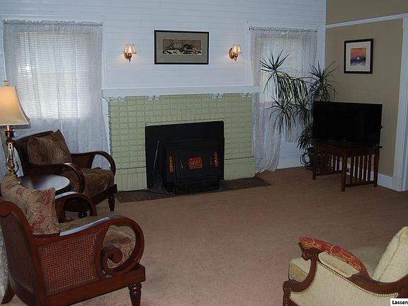 5th image of 20 S Pine St