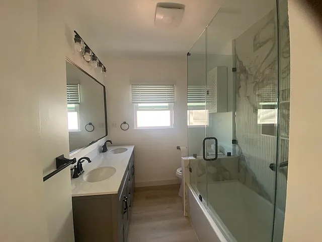 19218 Schoolcraft St — Photo 16