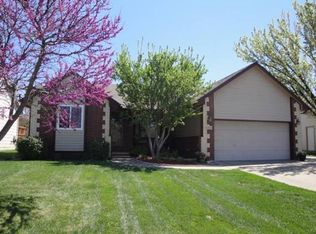 2506 N Watersedge St, Wichita, KS 67205