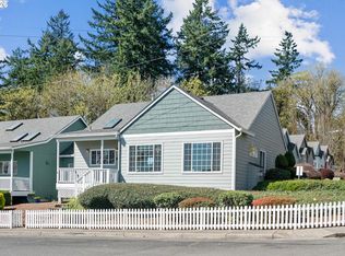 433 NE 7th Ave #B-1, Camas, WA 98607