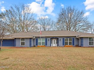 324 Millcreek Dr, Brandon, MS 39047