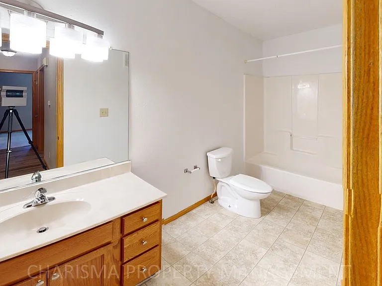 Hoppe Properties — Photo 28