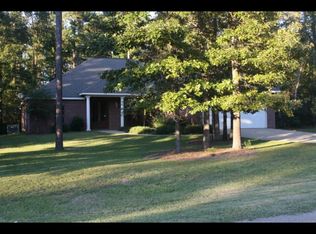 16 Jubilee Point, Hattiesburg, MS 39402