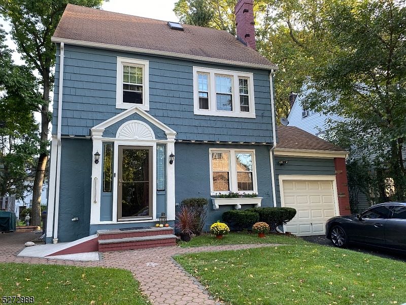 1st image of 181 Stirling Dr