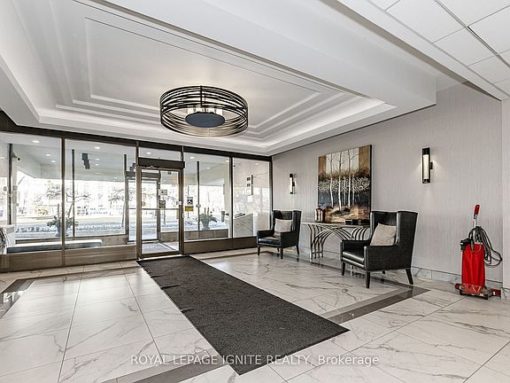 2nd image of 2542 Argyle Rd #1008