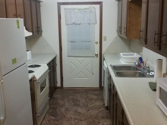 2nd image of 2457 Wilshire Dr