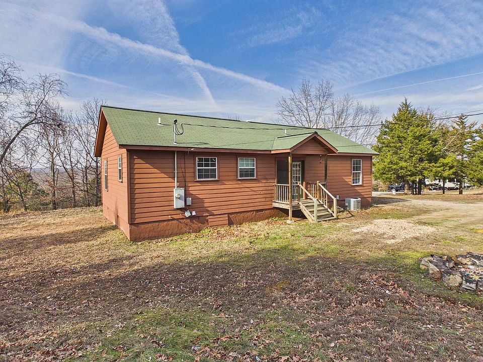 1st image of 29 Winding Ln