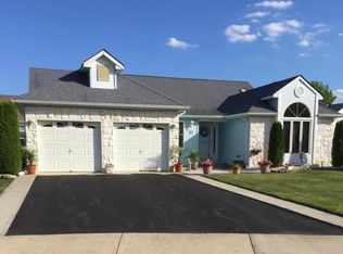 31 Swindon Ct, Toms River, NJ 08757