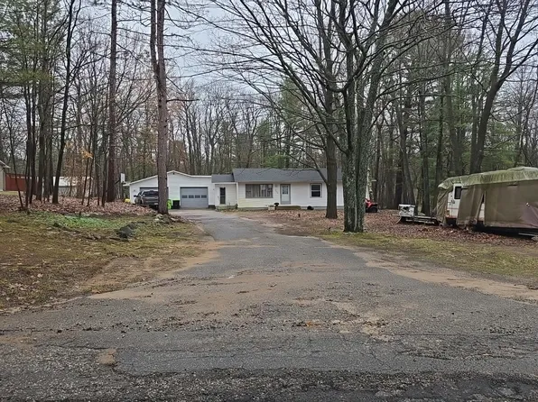 3609 N Spider Lake Rd, Traverse City, MI 49696