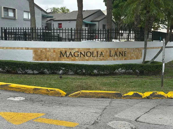 7407 SW 152nd Ave APT 103, Miami, FL 33193