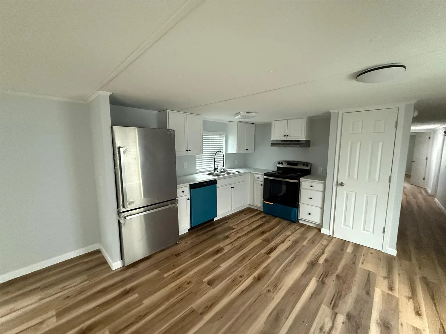 Mobile Home Unit For Rent in Hot Springs AR — Photo 3