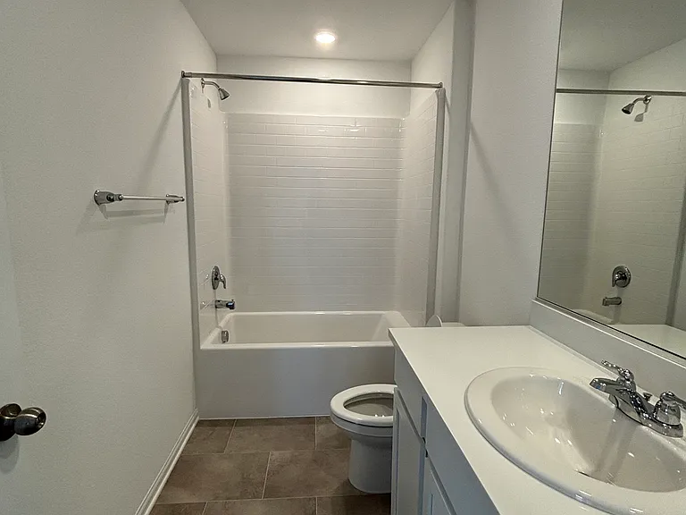 W Quail Ave — Photo 25