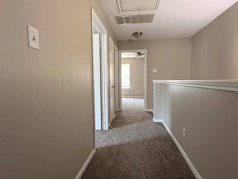 203 Marvin Cv — Photo 30