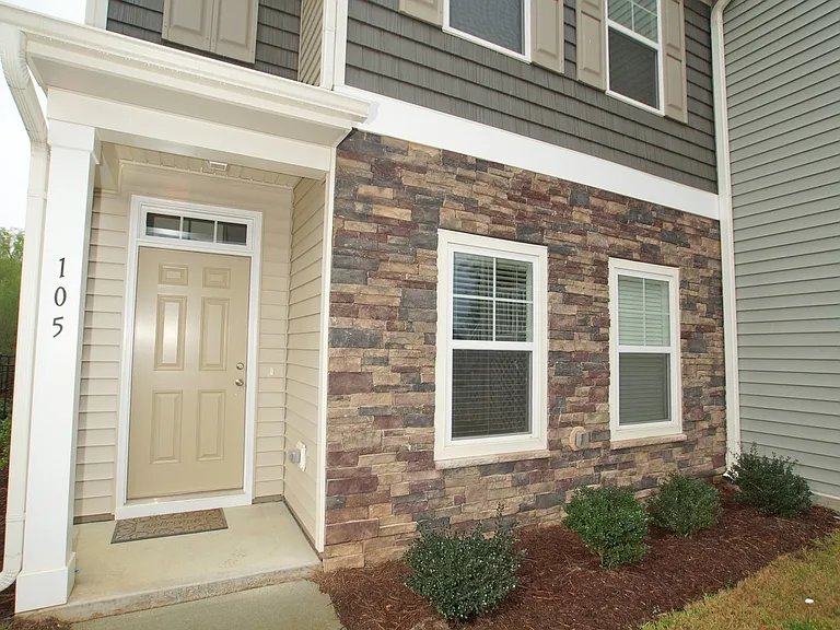 105 Cobalt Creek Way — Photo 32