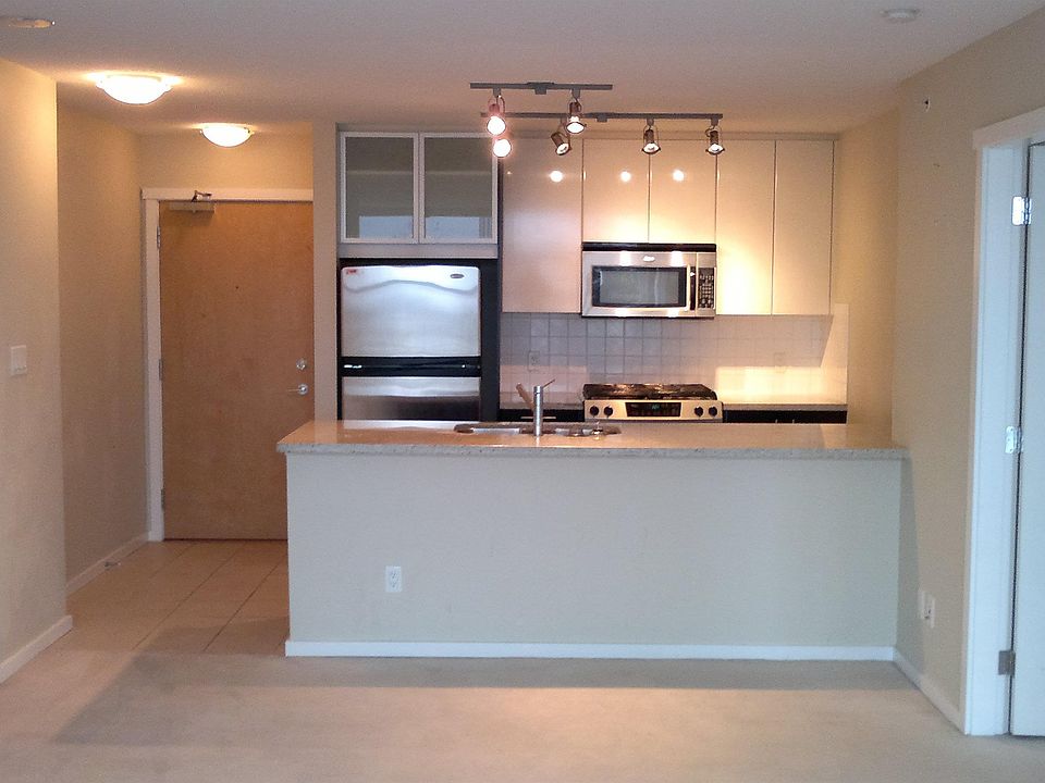 1st image of 2289 Yukon Cres #2502