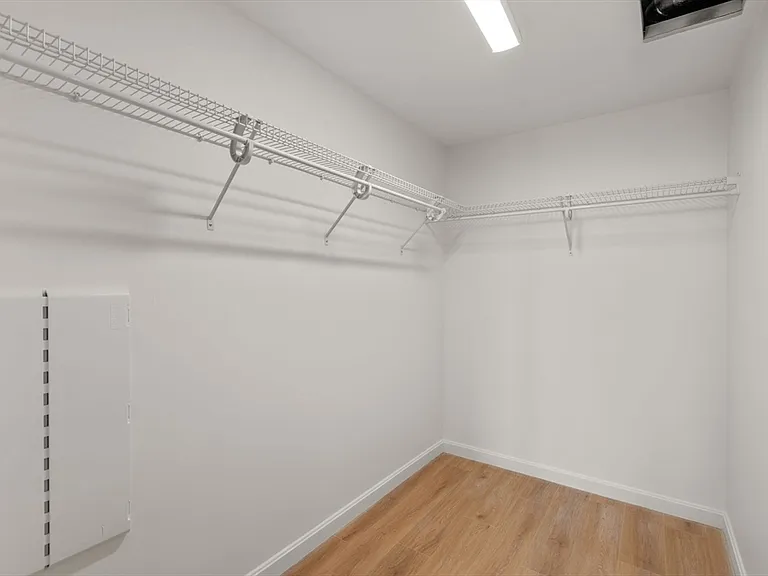 120 Nantasket Ave #Penthouse 4 — Photo 31