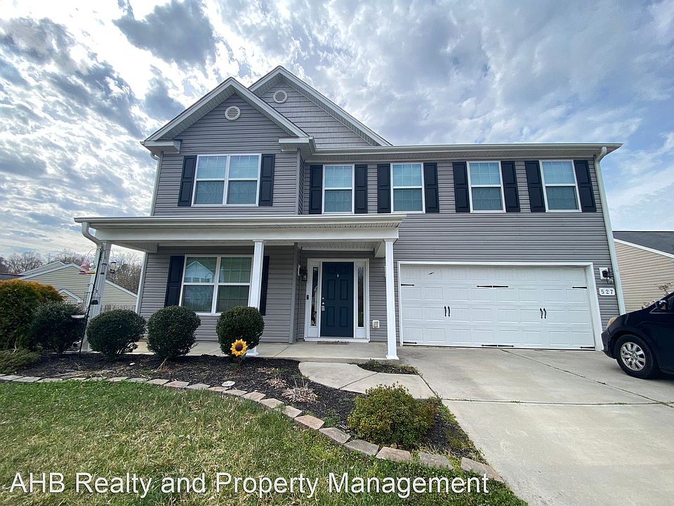 1st image of 527 Macgregor Dr