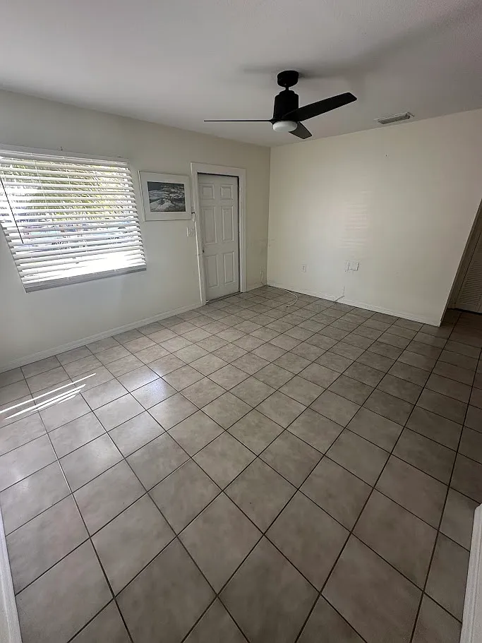 2 bed, 900 sqft, $1,675 — Photo 4