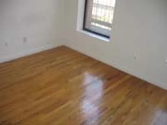 Rented by Eric Goodman Realty Corp | media 19