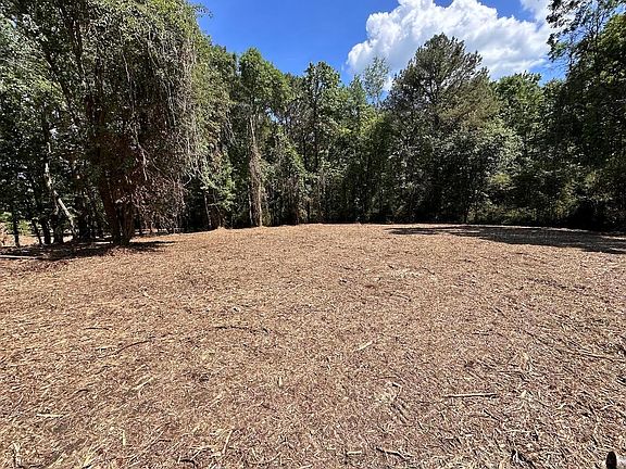 3rd image of 1021 County Road 1242