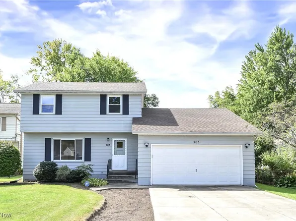 203 Savage St, Berea, OH 44017