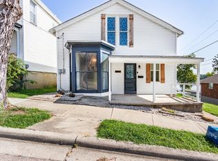 108 5th St, Aurora, IN 47001