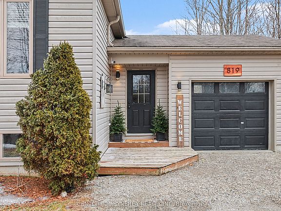 4th image of 819 Macpherson Rd