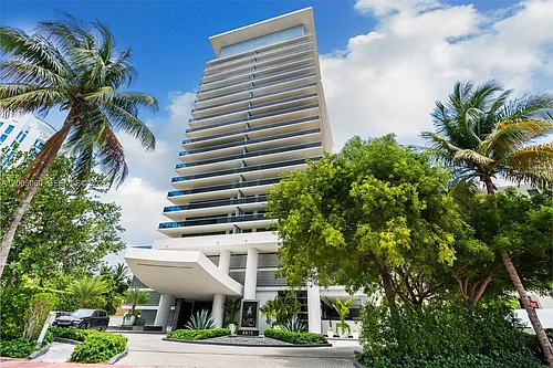5875 Collins Ave #604 Photo 1