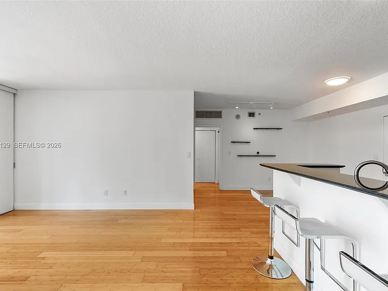 335 S Biscayne Blvd #908 — Photo 15