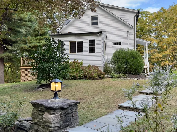 102 Scribner Hill Road, Wilton, CT 06897