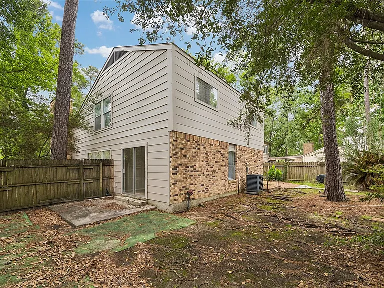 2 Goldthread Ct — Photo 23