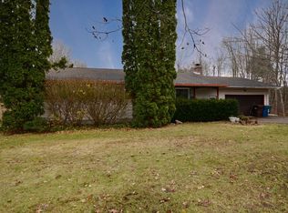 2570 N Waldo Rd, Midland, MI 48642