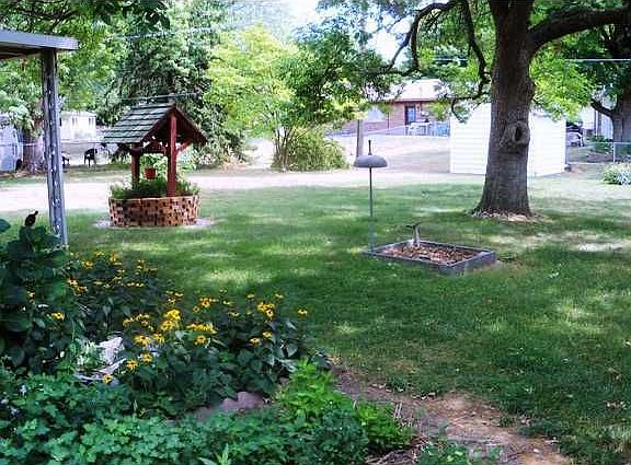 4th image of 706 Winthrop Dr