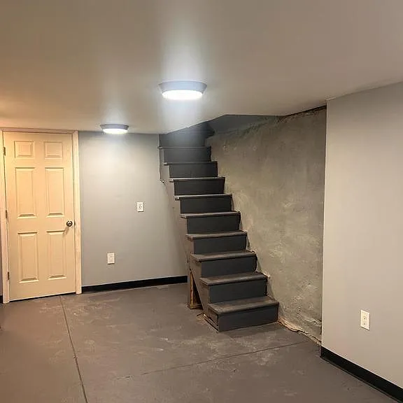 1308 W Lippincott St — Photo 18