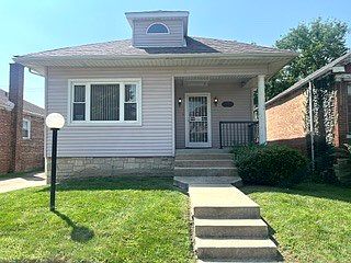1st image of 10228 S Carpenter St