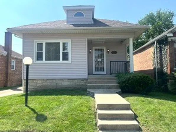 10228 S Carpenter St, Chicago, IL 60643