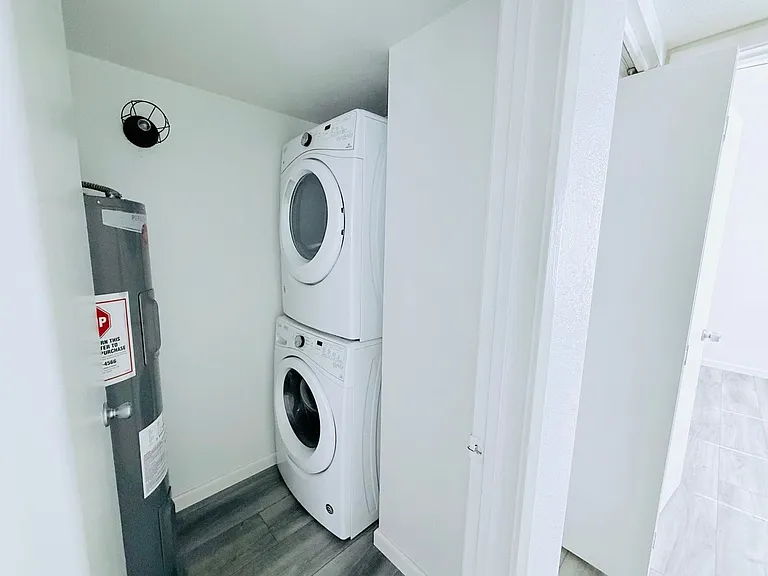 2814 E Kathleen Rd #102 — Photo 12