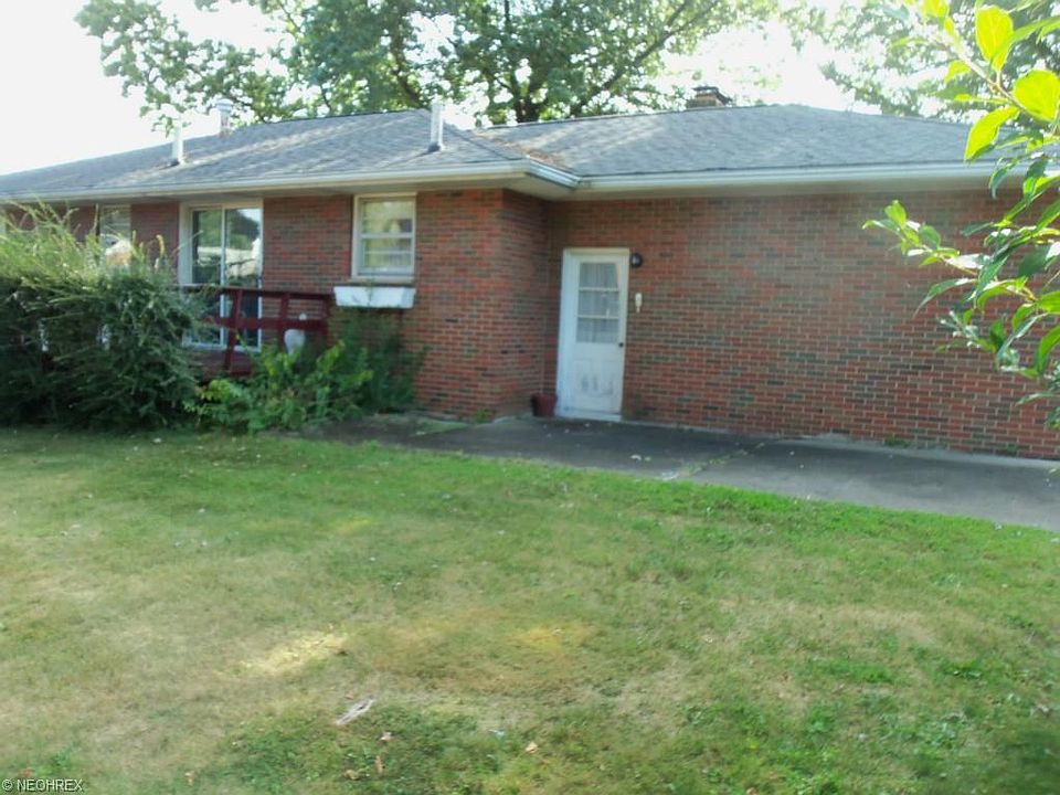 2nd image of 2125 Clarendon Ave NW