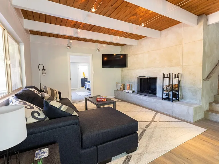 715 Branding Iron Dr SE — Photo 15