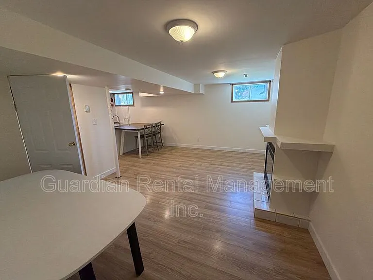 10 Elm St #2 — Photo 5