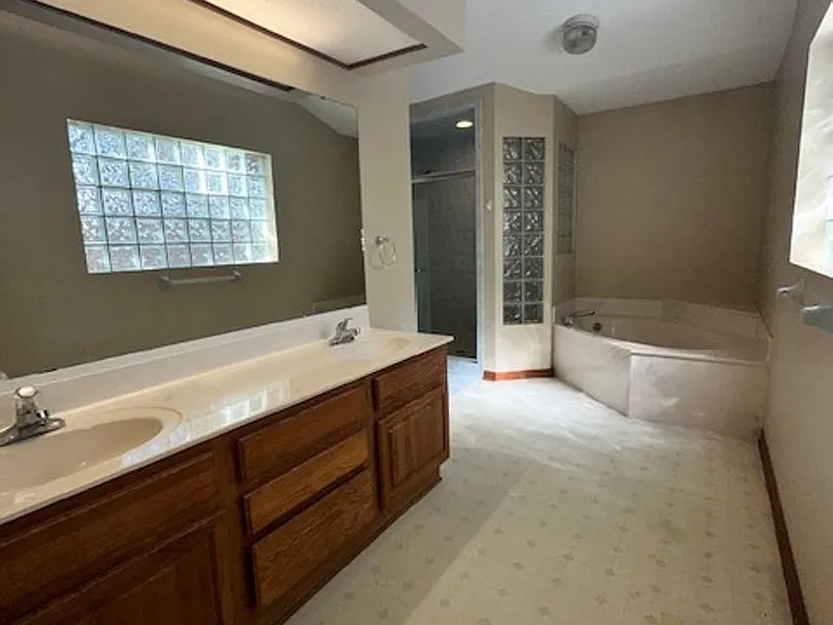 1276 Quattlefield Ln — Photo 13