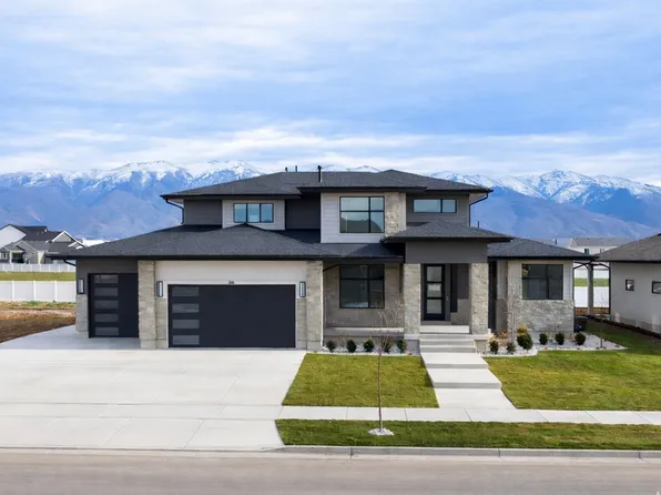 316 N Amber Ln, Layton, UT 84041
