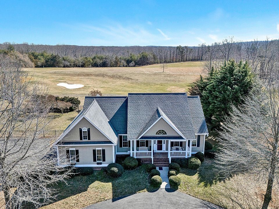 1st image of 112 Pointe O Woods Dr
