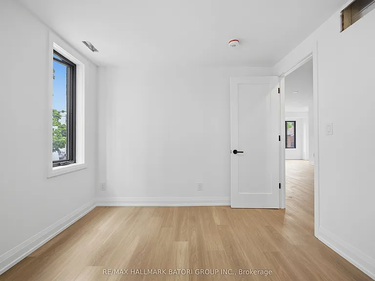 56 Camberwell Rd #1 — Photo 31