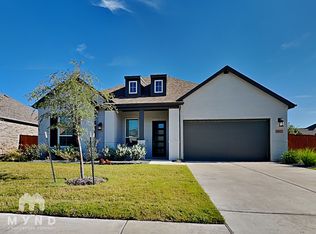3800 Sir Noah Tucker Dr, Round Rock, TX 78681