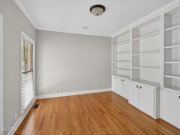5th image of 12649 Bayview Dr