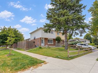 258 Hollyberry Trl, Toronto, ON M2H2P4